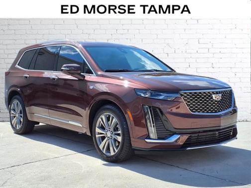 2022 Cadillac XT6 Premium Luxury FWD