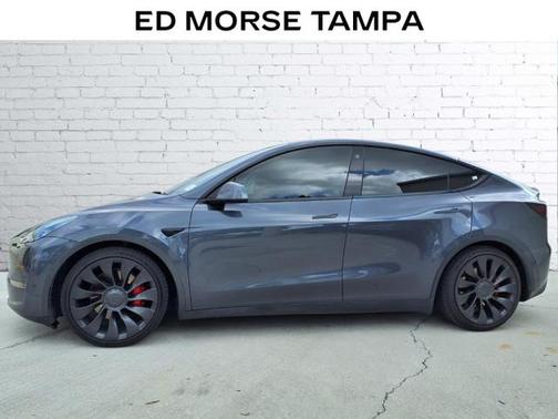 2022 Tesla Model Y Performance Dual Motor All-Wheel Drive