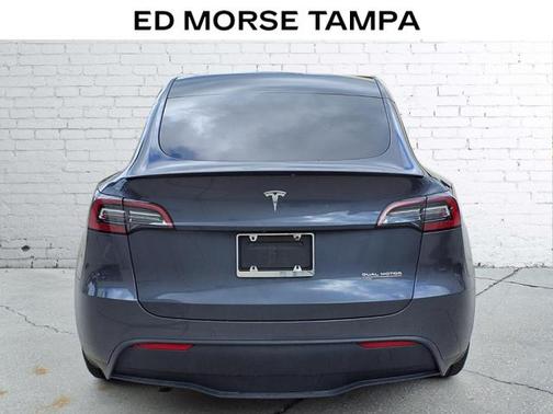 2022 Tesla Model Y Performance Dual Motor All-Wheel Drive