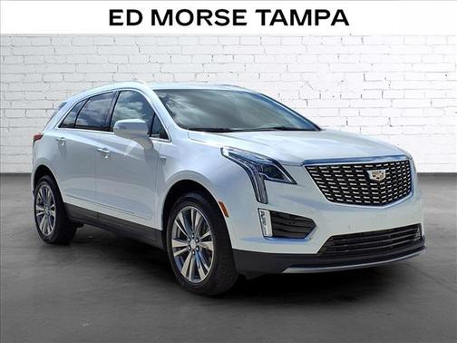 Crystal White Tricoat 2025 Cadillac XT5 Premium Luxury