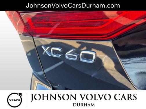 2023 Volvo XC60 B6 Ultimate Bright Theme