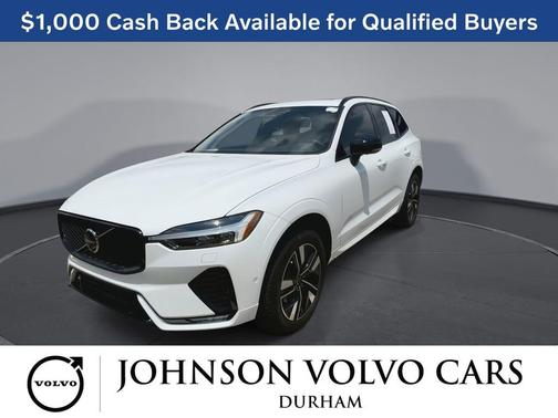 Crystal White Metallic 2026 Volvo XC60 B5 Plus