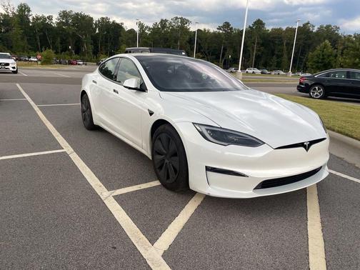 2024 Tesla Model S Plaid