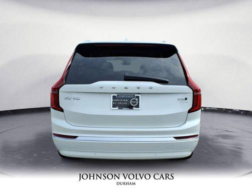 2025 Volvo XC90 B5 Plus 7-Seater