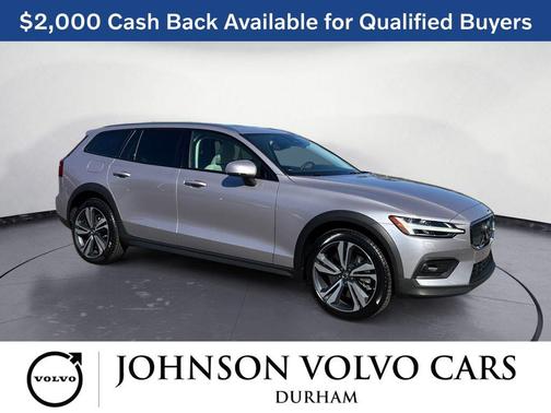 2026 Volvo V60 Cross Country Plus, B5 AWD Gas (mild hybrid)