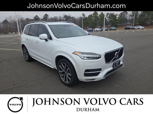 2018 Volvo XC90 T6 Momentum