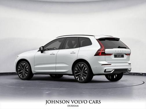 2026 Volvo XC60 B5 Ultra