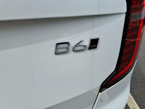 2026 Volvo XC90 B6 Plus 7-Seater