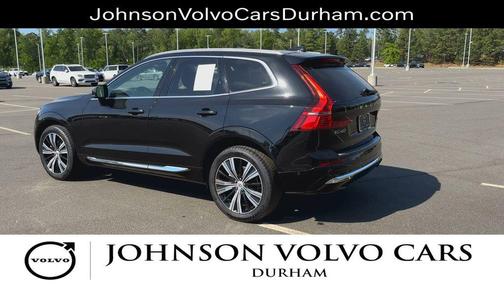 Onyx Black Metallic 2023 Volvo XC60 B5 Plus Bright Theme