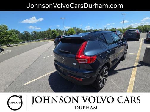 Denim Blue Metallic 2022 Volvo XC40 Recharge Pure Electric P8 Twin Ultimate