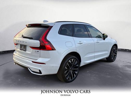 2026 Volvo XC60 B5 Ultra