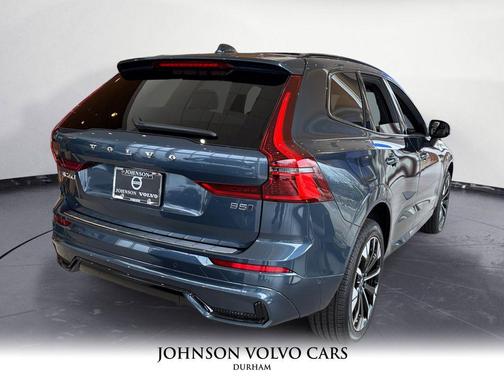 2026 Volvo XC60 B5 Plus