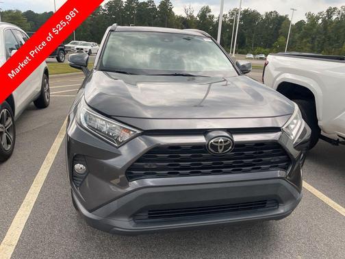 2019 Toyota RAV4 XLE
