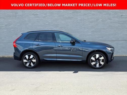 2025 Volvo XC60 Plug-In Hybrid T8 Plus
