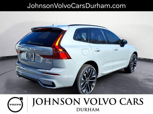 2026 Volvo XC60 B5 Ultra