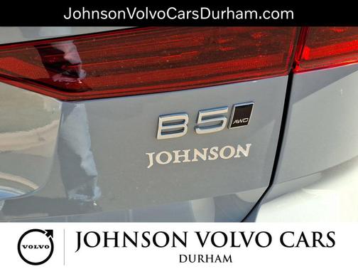 2026 Volvo XC60 B5 Ultra