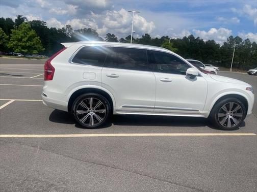 2025 Volvo XC90 Plug-In Hybrid T8 Ultra 7-Seater