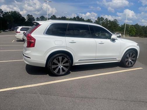 2025 Volvo XC90 Plug-In Hybrid T8 Ultra 7-Seater