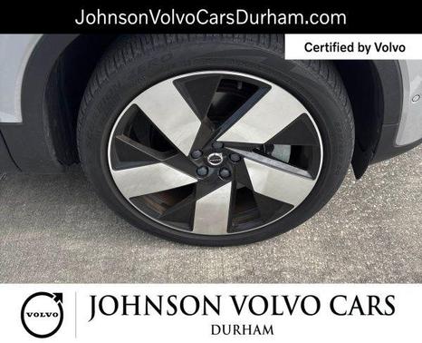 Silver Dawn Metallic 2023 Volvo XC40 Recharge Pure Electric Twin Ultimate