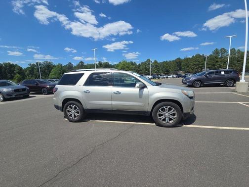 Sparkling Silver Metallic 2016 GMC Acadia SLT-1