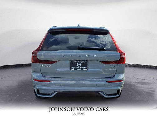 2026 Volvo XC60 B5 Plus