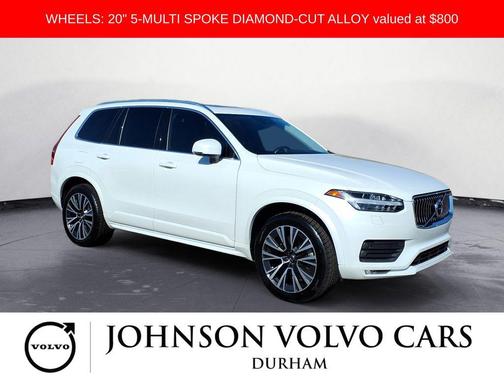 2020 Volvo XC90 T6 Momentum