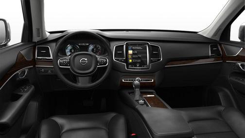 2019 Volvo XC90 T6 Momentum