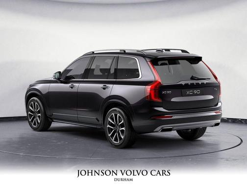 2019 Volvo XC90 T6 Momentum