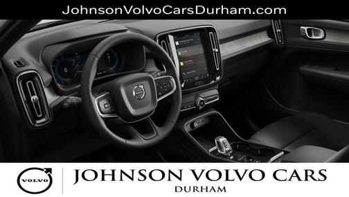 2023 Volvo XC40 B5 Plus Dark Theme