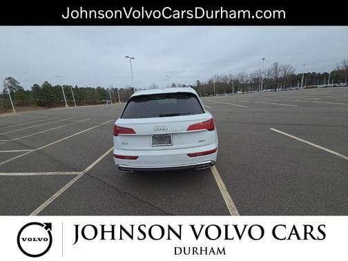 2022 Audi Q5 45 S line Prestige