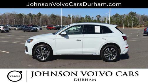 Glacier White 2022 Audi Q5 45 S line Prestige