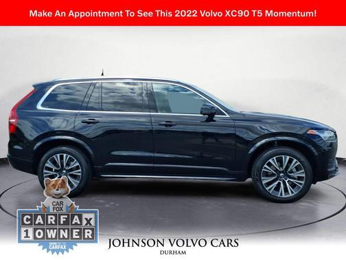 2022 Volvo XC90 T5 Momentum