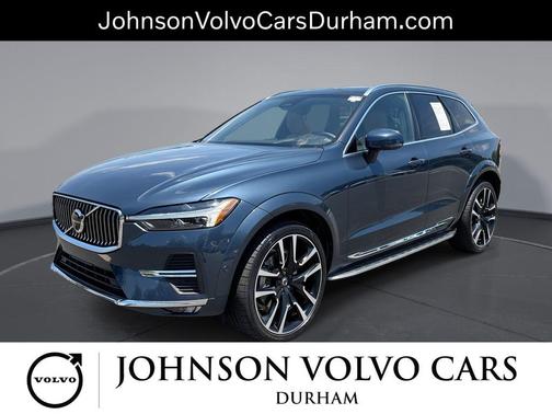 Denim Blue Metallic 2023 Volvo XC60 B5 Ultimate Bright Theme