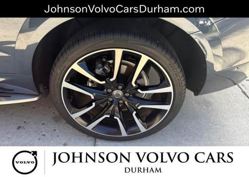 Denim Blue Metallic 2023 Volvo XC60 B5 Ultimate Bright Theme