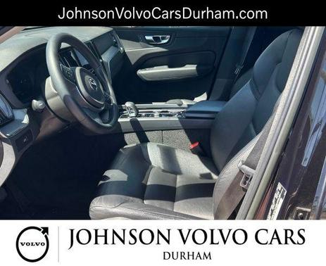 Onyx Black Metallic 2023 Volvo XC60 B5 Core