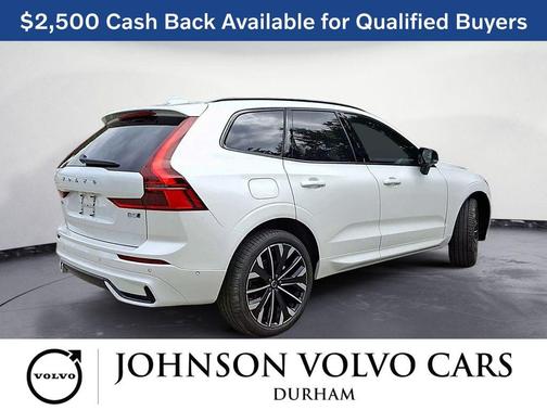2026 Volvo XC60 B5 Ultra