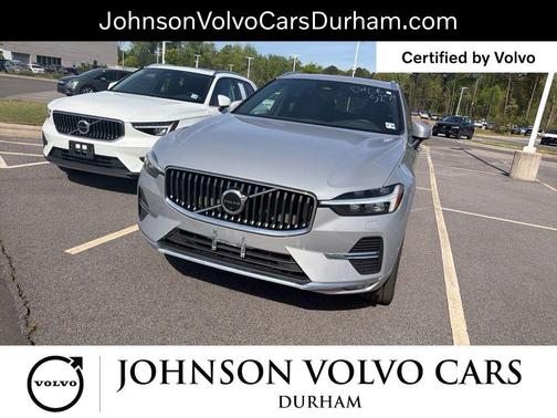 Silver Dawn Metallic 2023 Volvo XC60 B5 Plus Bright Theme