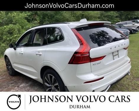 Crystal White Metallic 2024 Volvo XC60 B5 Plus Dark Theme
