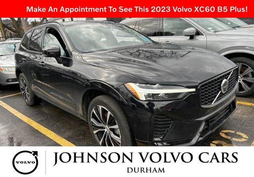 2023 Volvo XC60 B5 Plus Dark Theme