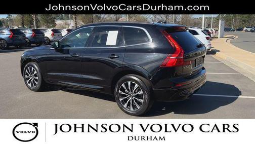 Onyx Black Metallic 2023 Volvo XC60 B5 Core