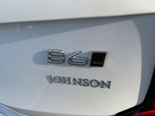 2026 Volvo XC90 Plus, B6 AWD Gas (mild hybrid), Gasoline, Bright, 6 Seats