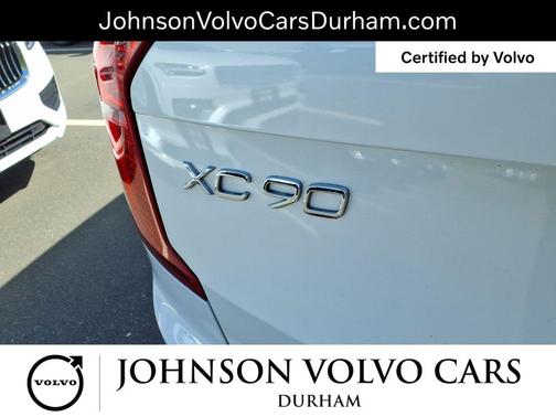 2023 Volvo XC90 B5 Plus