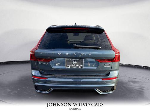 2026 Volvo XC60 B5 Core
