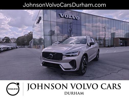 Bright Dusk Metallic 2026 Volvo XC60 B5 Plus
