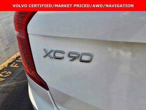 2024 Volvo XC90 B5 Core Bright Theme