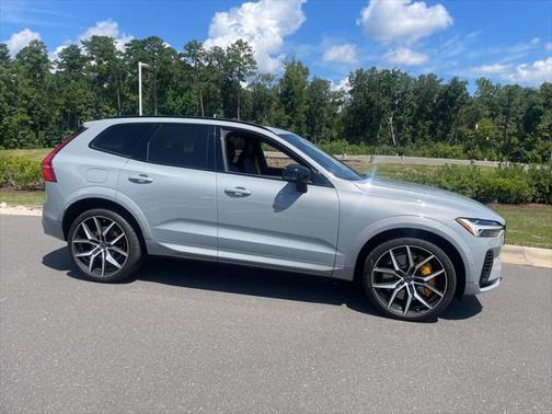 2025 Volvo XC60 Plug-In Hybrid T8 Polestar
