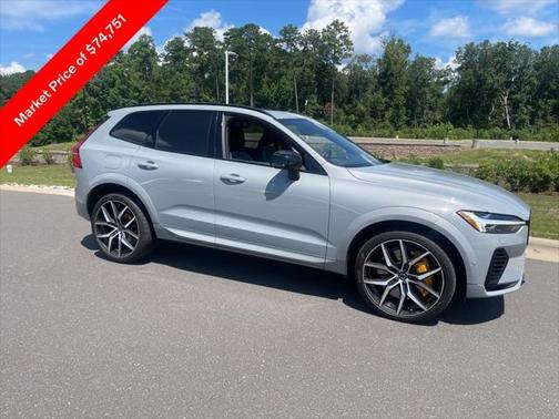 2025 Volvo XC60 Plug-In Hybrid T8 Polestar