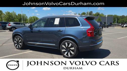 Denim Blue Metallic 2023 Volvo XC90 Recharge Plug-In Hybrid T8 Ultimate Bright Theme 7-Seater