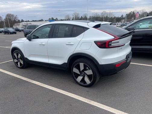 2023 Volvo C40 Recharge Pure Electric Twin Plus