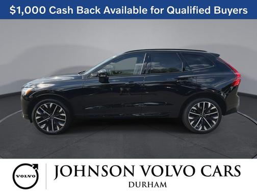 Onyx Black Metallic 2026 Volvo XC60 B5 Ultra